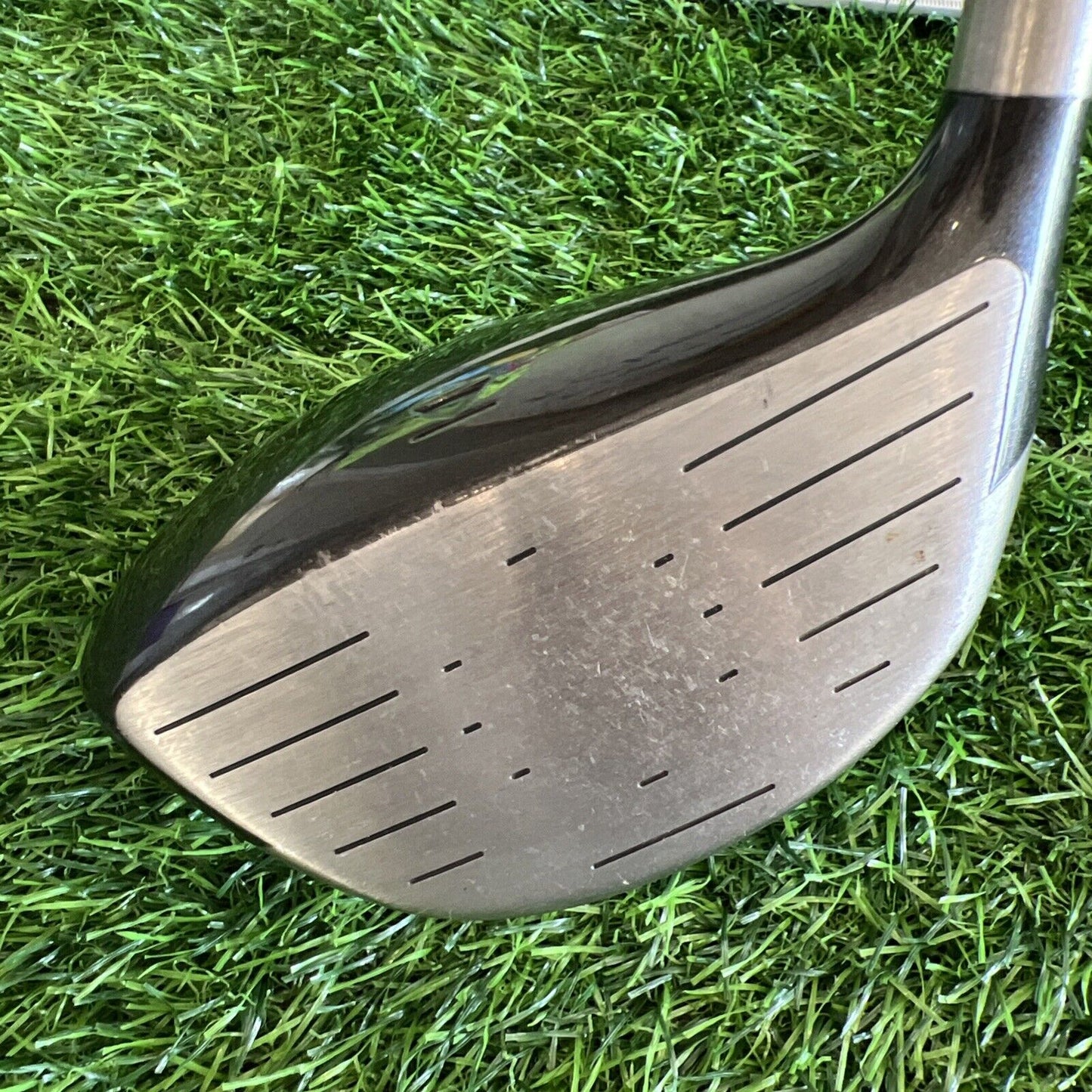 TITLEIST TITANIUM 983K 8.5 DRIVER W/ Custom UST HD Regular SHAFT D151