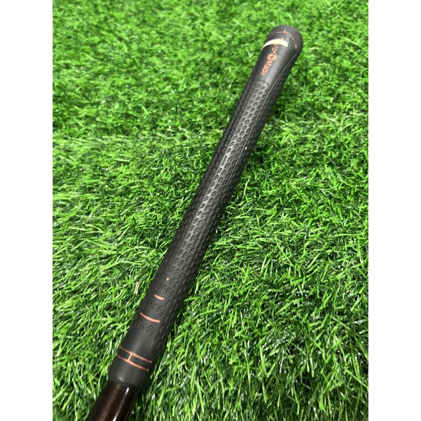 RH TaylorMade Burner SuperSteel 10.5* Driver S-90 Stiff Flex Bubble Graphite