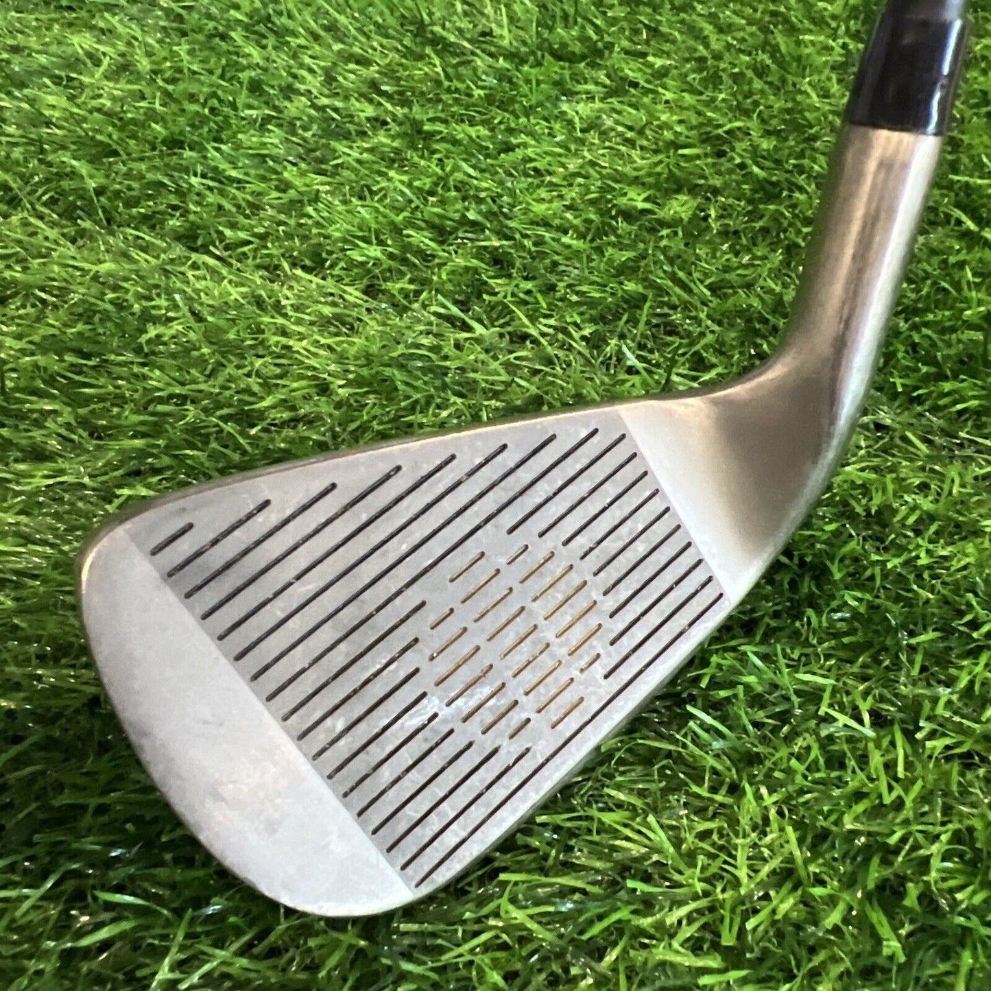 Tommy Armour Ti 100 Pure Titanium 6 Iron Original Stiff Graphite Shaft (I147)