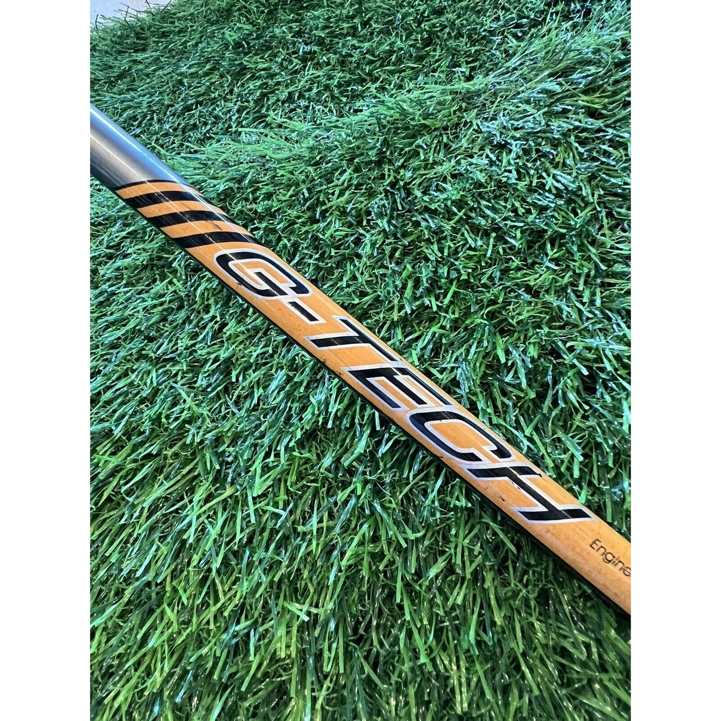 Killer Bee Sting Fairway 7 wood with Graphite Design Regular RH FW122