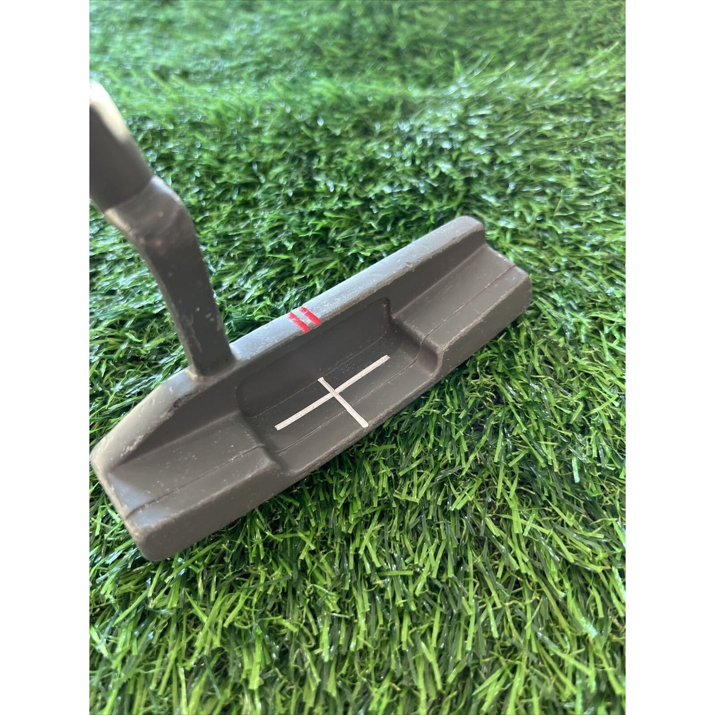 Macgregor M220 Putter RH Great Shape With New Grip Installed (p181)