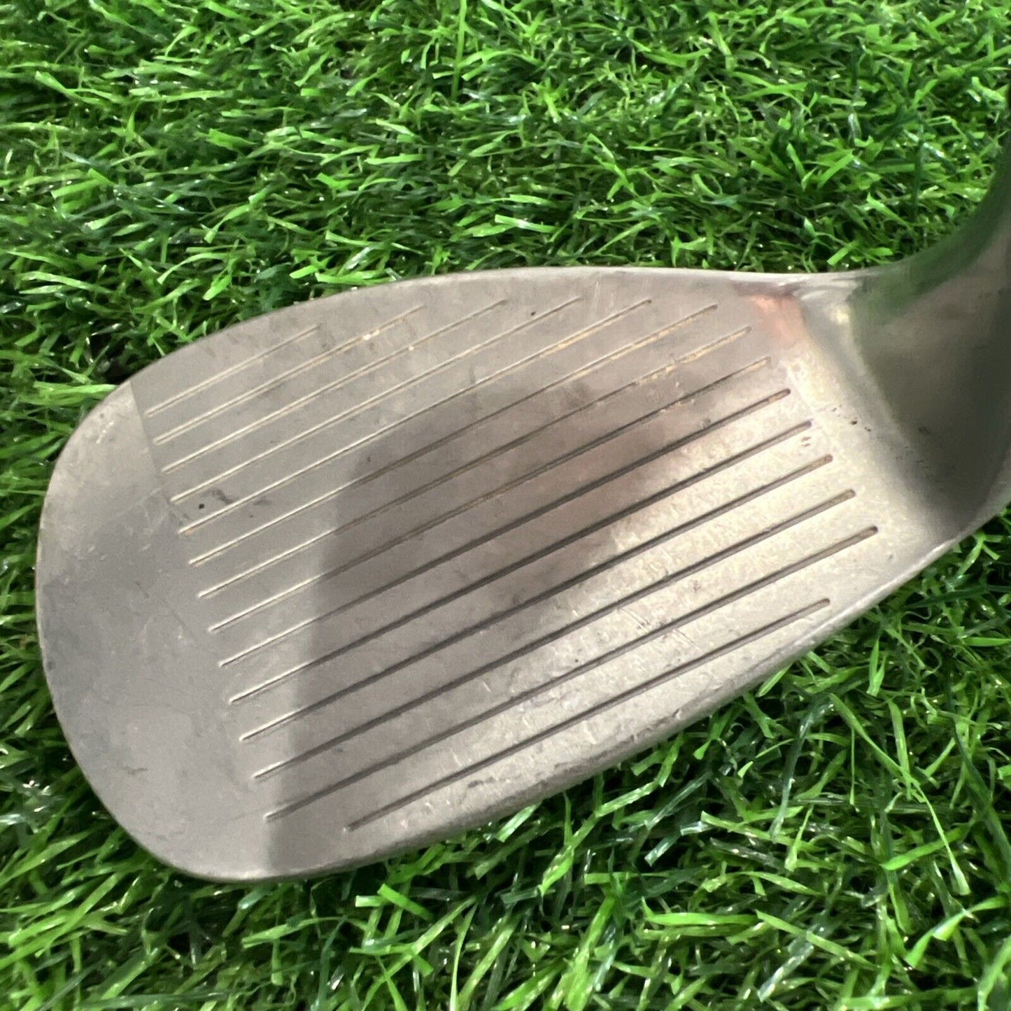 Wilson Staff.IV R.Mendralla 56* Sand Wedge 56-10 w/ Steel Fatshaft W378