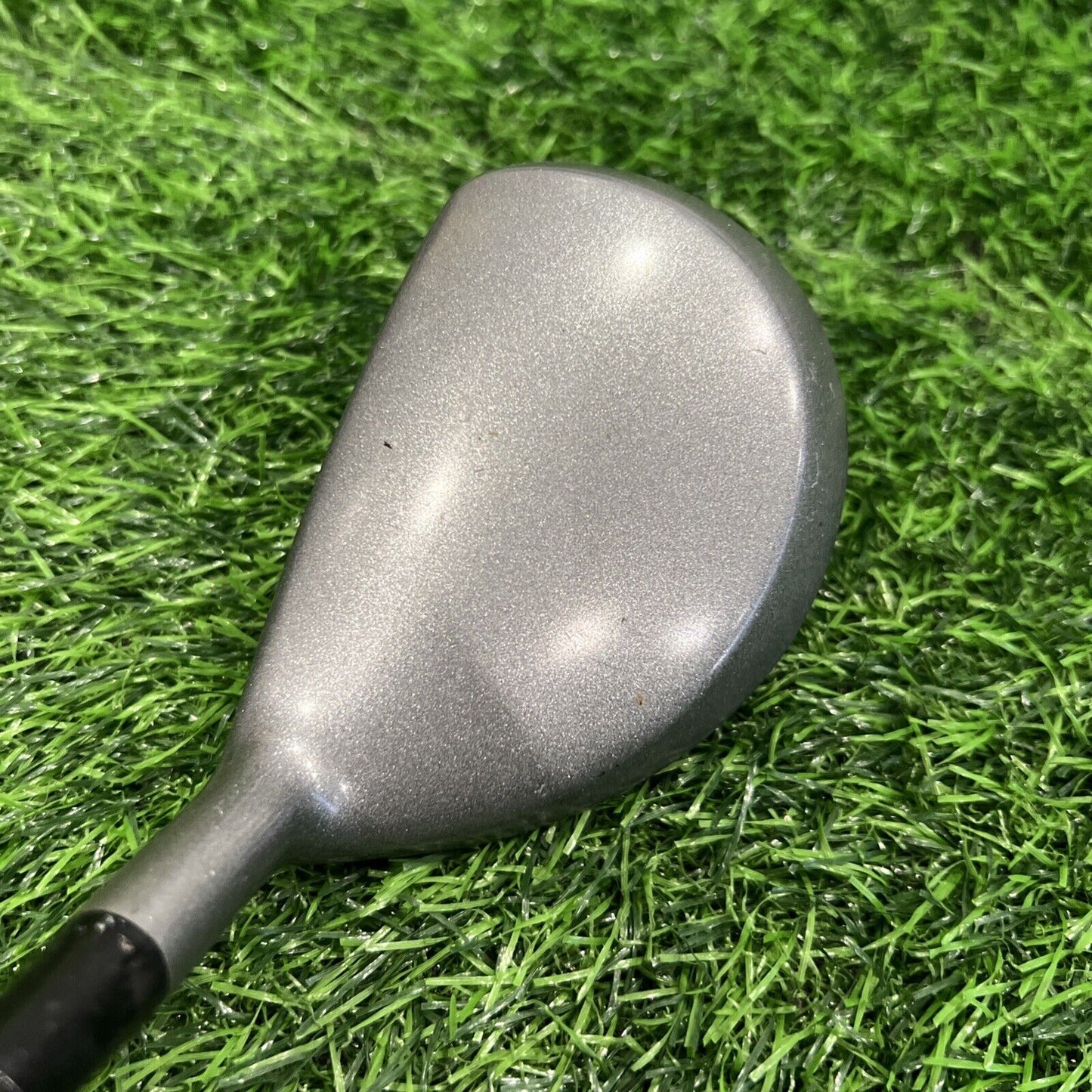 Adams Tight Lies 16 Degree 2H Fairway Wood Regular Flex Graphite FW201