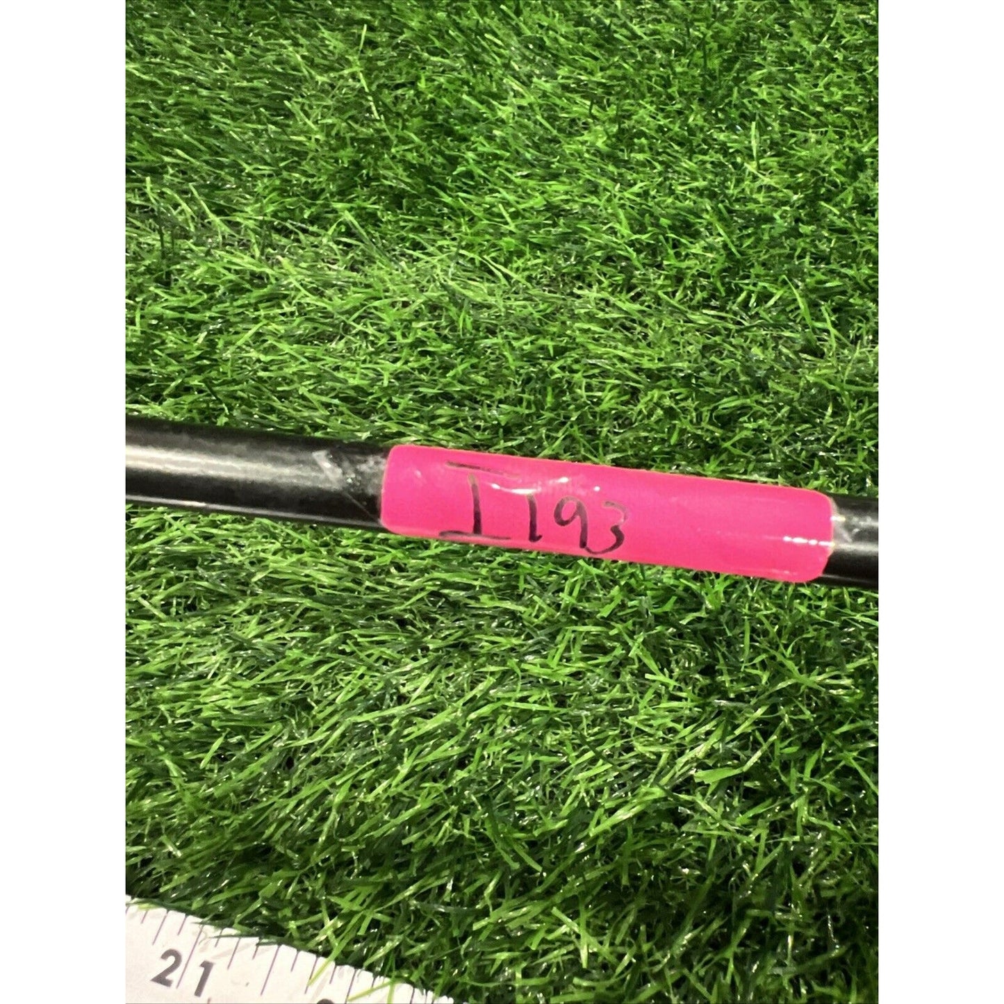RH Warrior TCP Technology 8 Iron Graphite Shaft Grip Needs Replacing (i193)