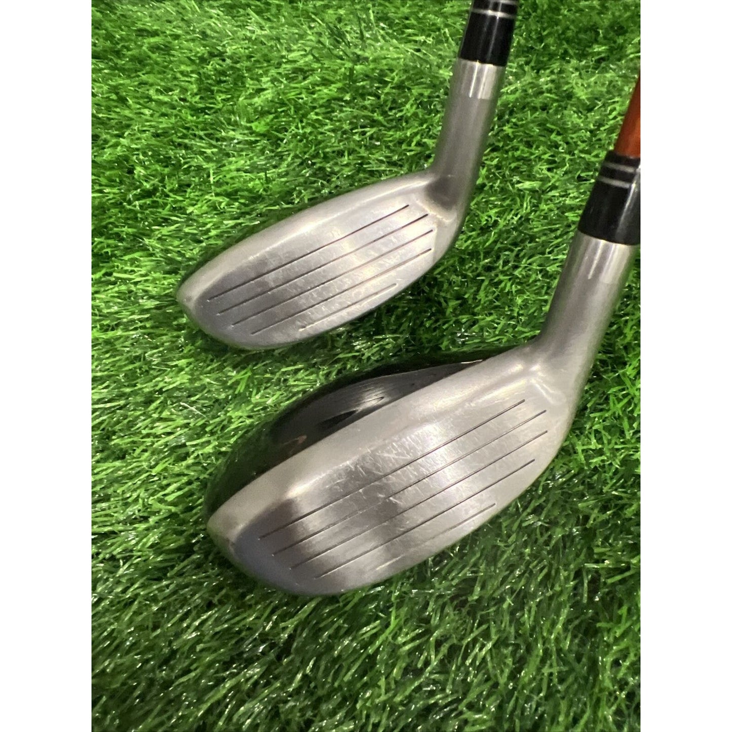 Set - WALTER HAGEN WH-22 3i + 4i HYBRIDs W/ ALDILA UNIFLEX GRAPHITE SHAFT- RH