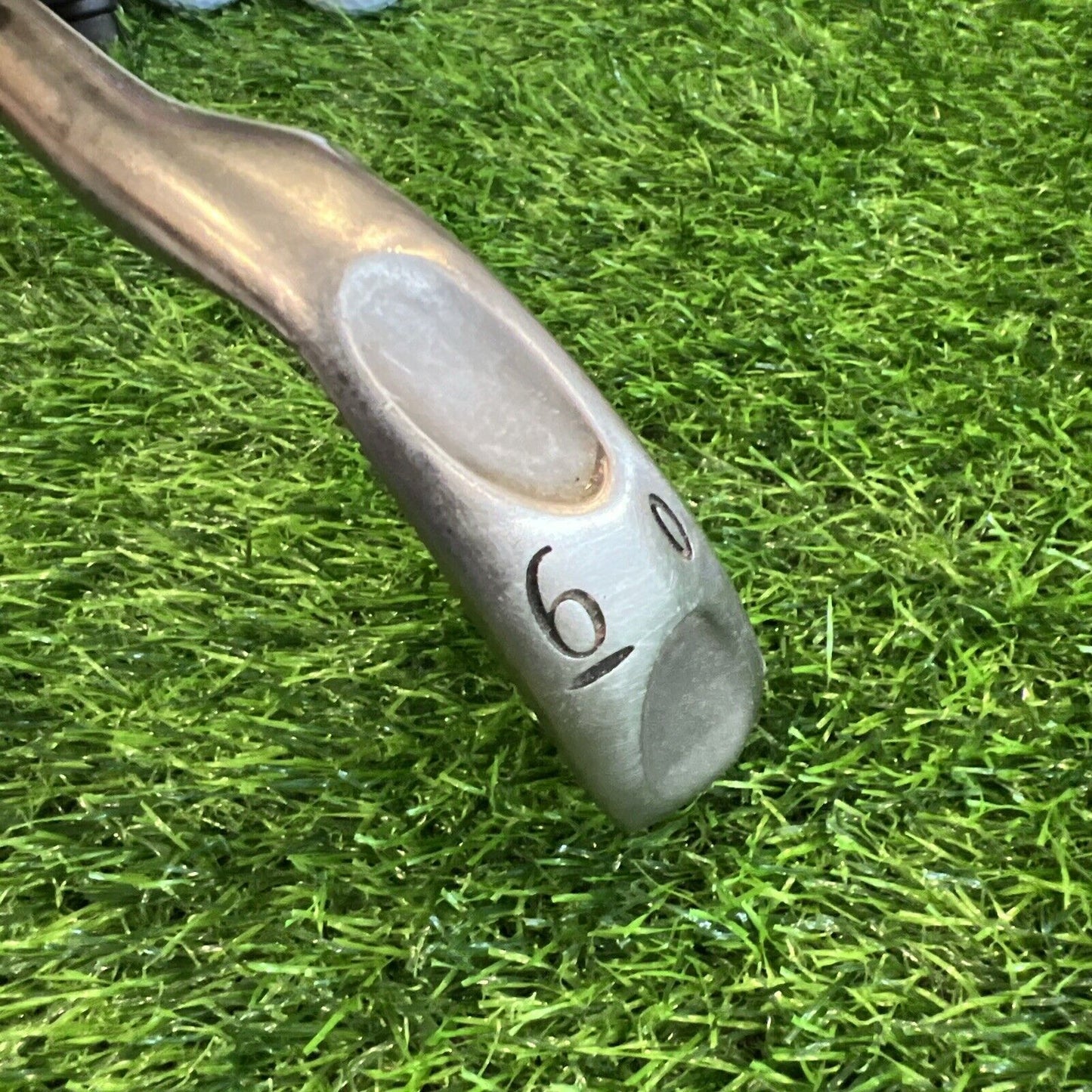 Tommy Armour Ti 100 Pure Titanium 6 Iron Original Stiff Graphite Shaft (I147)