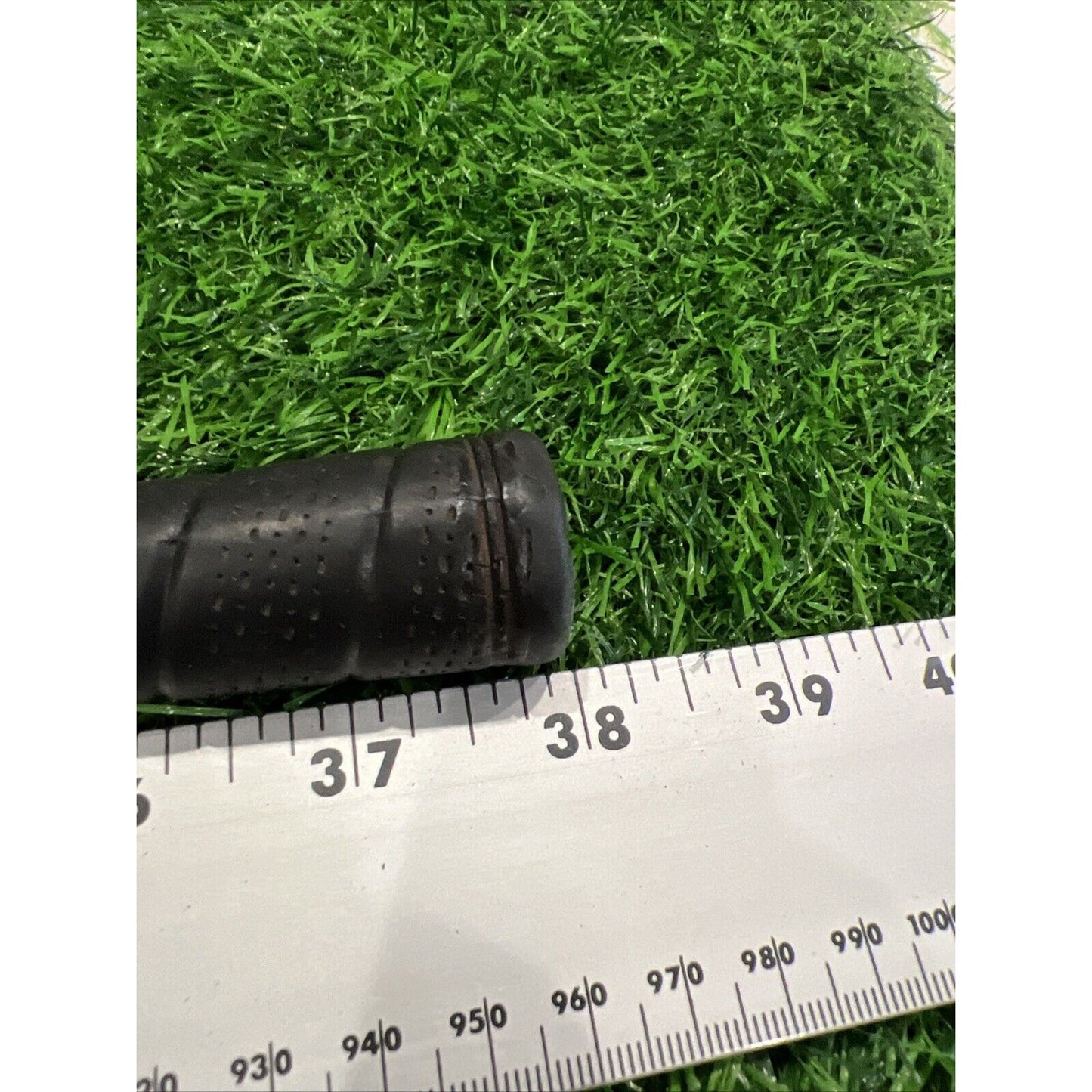 RH Warrior TCP Technology 8 Iron Graphite Shaft Grip Needs Replacing (i193)