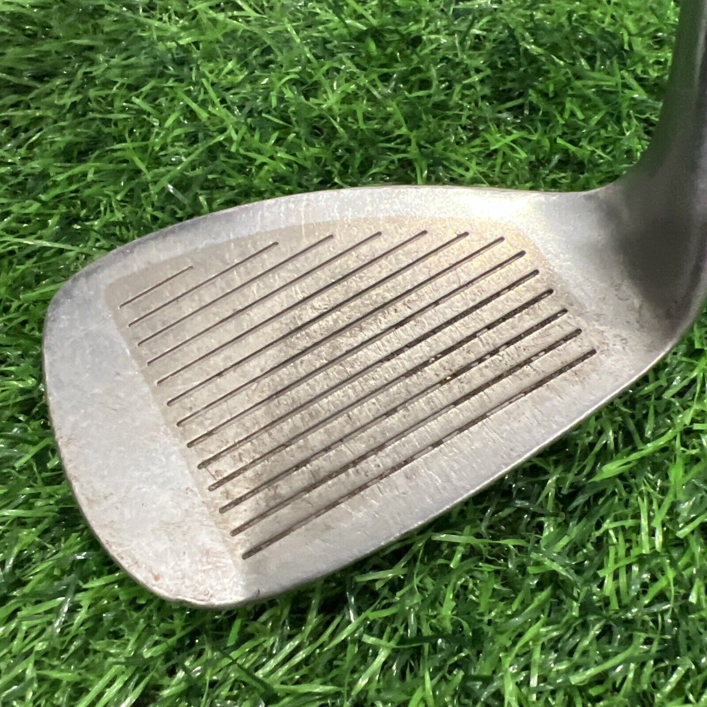 Tommy Armour Golf 845s TITANIUM P WEDGE Right Handed Graphite Stiff Flex W380