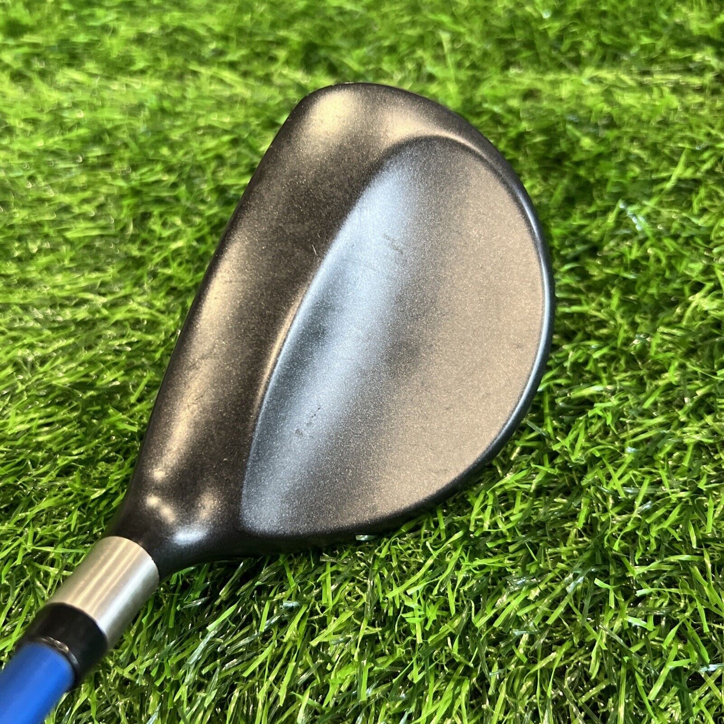 Cleveland HiBore Fairway Wood - 3 Wood - 13 Degree - Pro Launch Stiff (fw129)