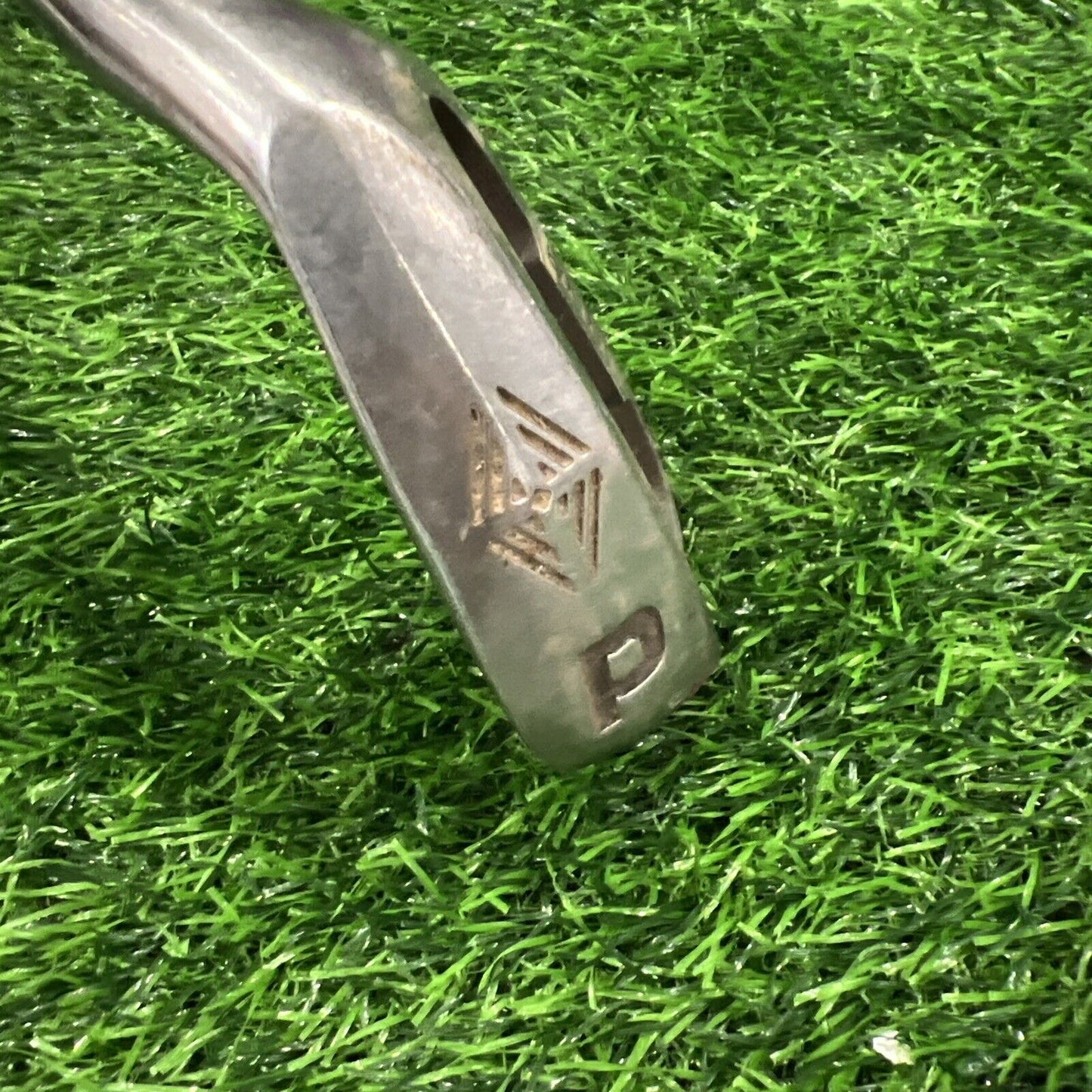 TopFlite Tour Pitching Wedge PW Original R80 Regular Flex Graphite Shaft (i183)