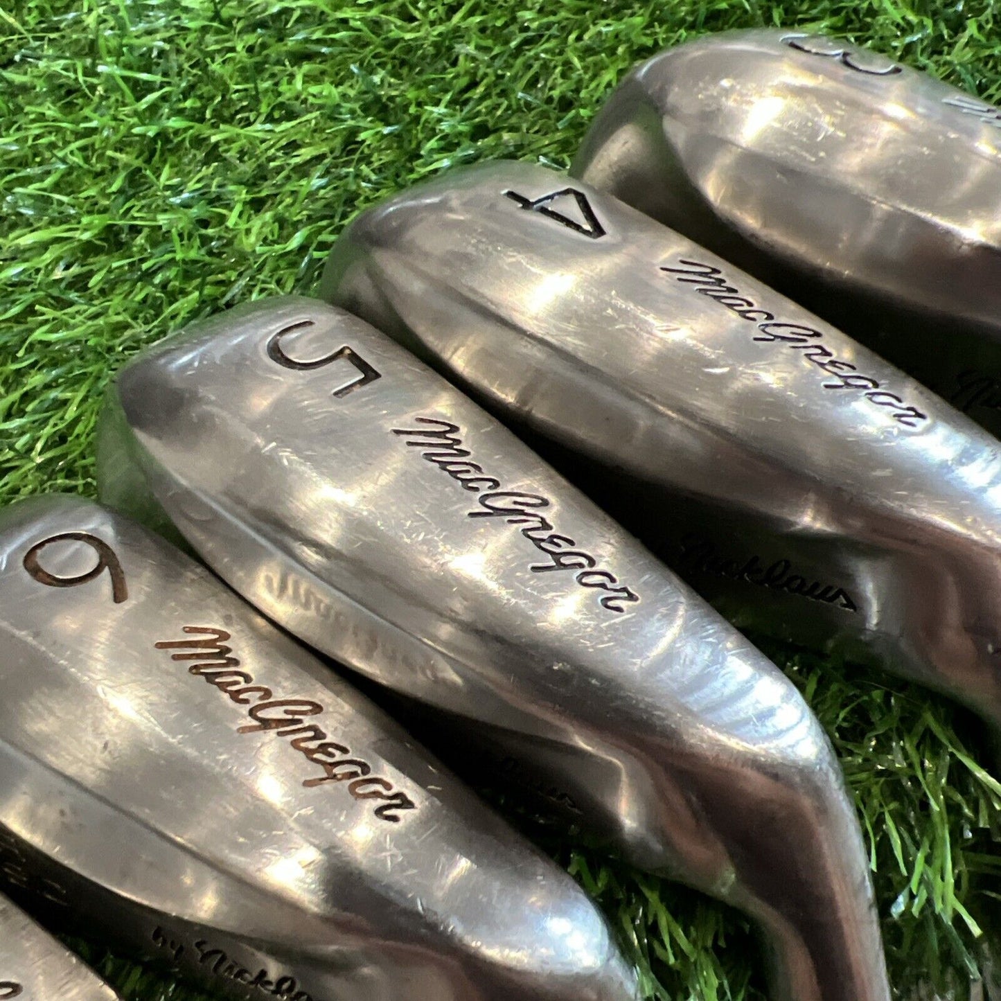 MACGREGOR TOUR CLASSIC BY NICKLAUS IRONS 3-9, PW - MAC MULTISTEP STEEL - S Flex