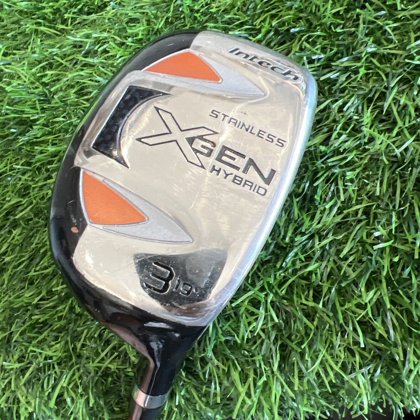 Intech Golf XGEN 19° 3 Hybrid 65g Graphite R Flex RH H180