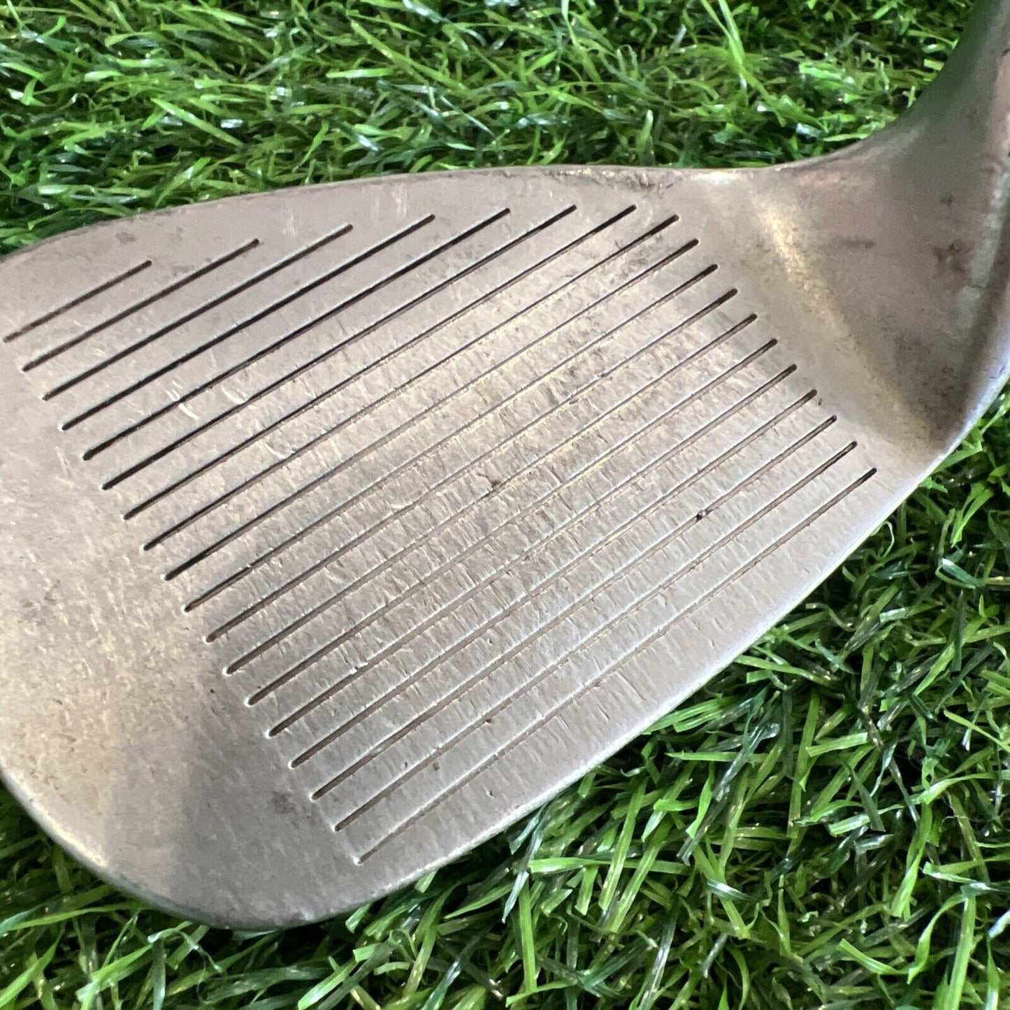 TITLEIST DCI OVERSIZE PLUS PITCHING WEDGE - DG S300 Stiff FLEX Steel W384