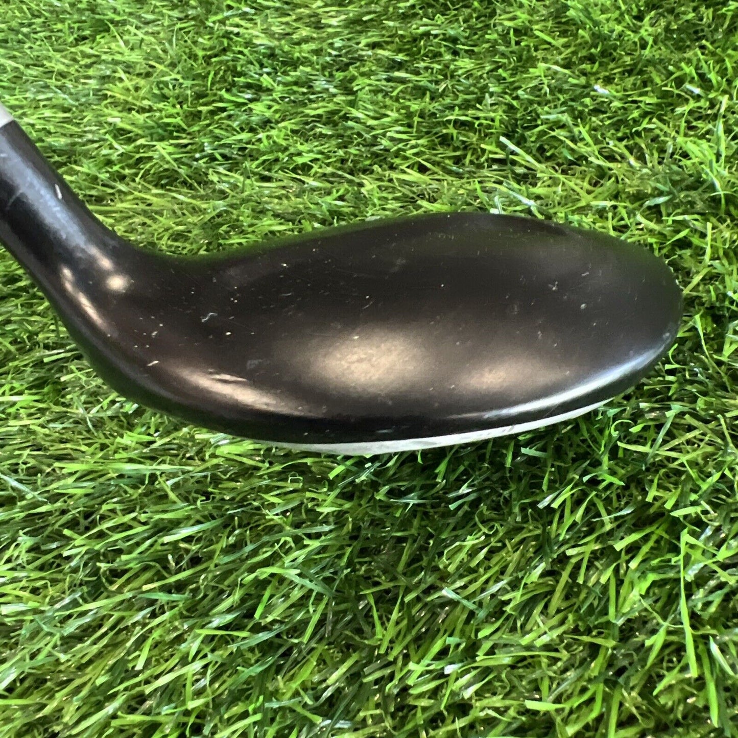 Top Flite 4HY Men’s RH 4 Hybrid 39.5” Steel Shaft Regular Flex Golf Club (H138)