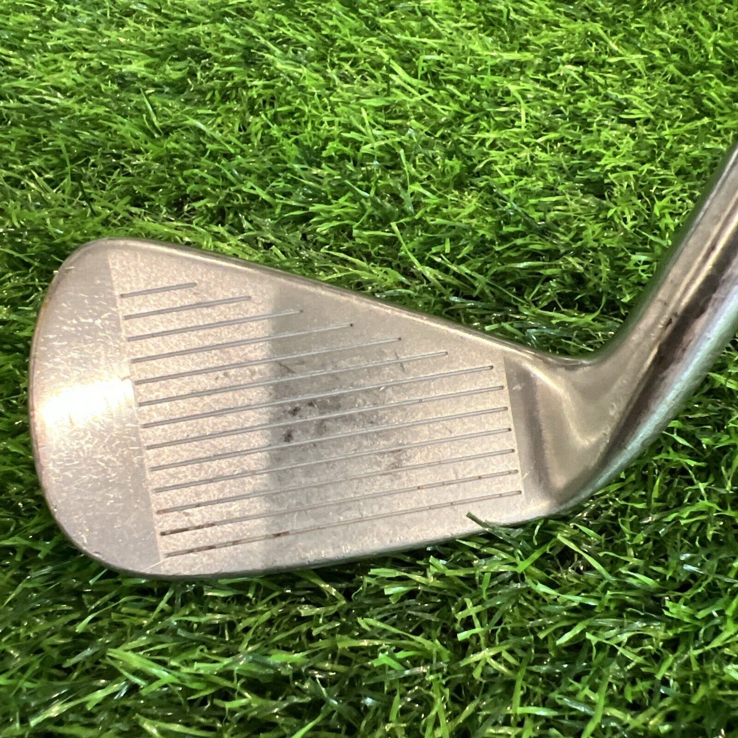 TaylorMade 320 6 Iron RH TaylorMade Lite S-90 Stiff Steel (I144)