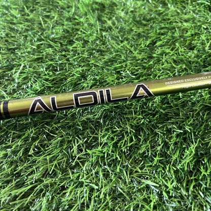 Adams Ovation Tight Lies Tungsten 4 Reg Flex Aldila Graphite RH Fairway FW222