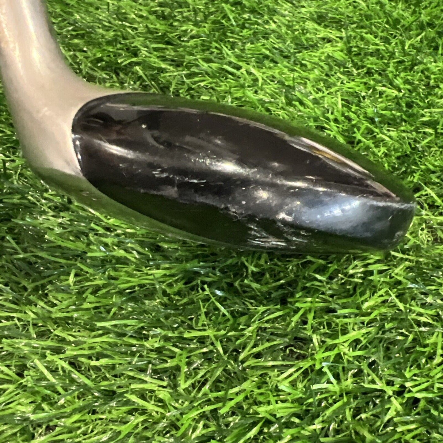 TAYLORMADE RESCUE MID 3 HYBRID 19 DEGREE REG FLEX SHAFT GOLF CLUB RH (H151)