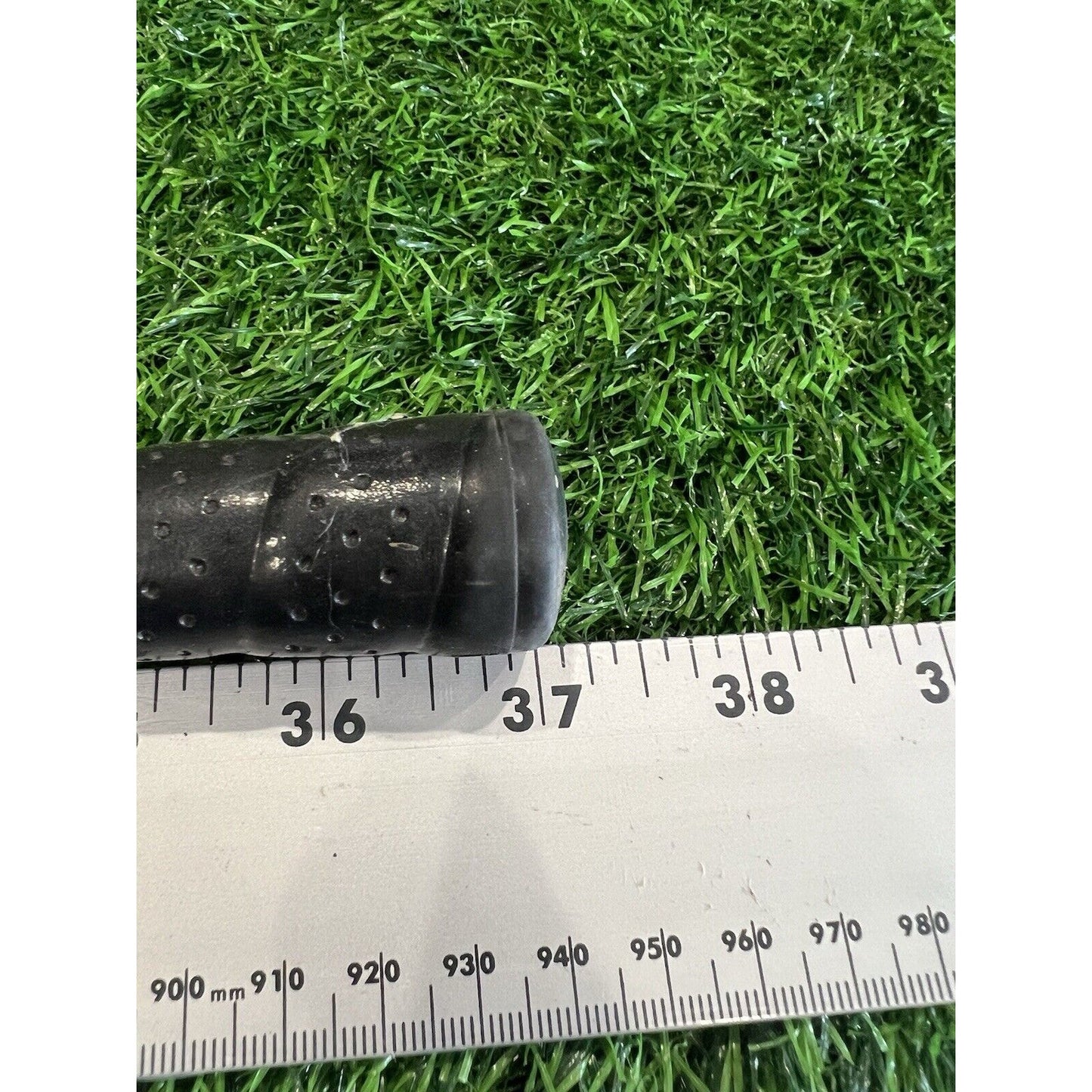 Kzg PC III 9 Iron Rifle Steel Shaft Good Grip No Flex Code On Shaft (i212)