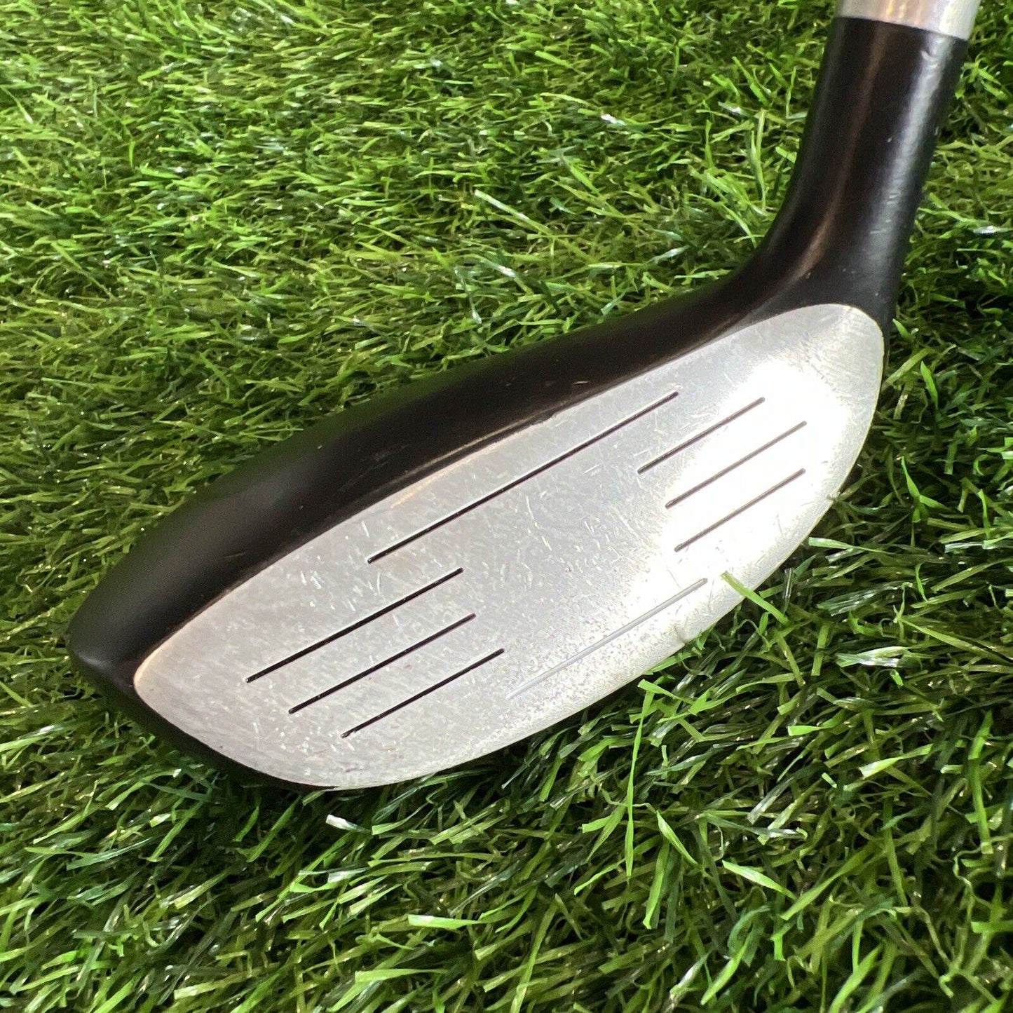 Top Flite 4HY Men’s RH 4 Hybrid 39.5” Steel Shaft Regular Flex Golf Club (H138)