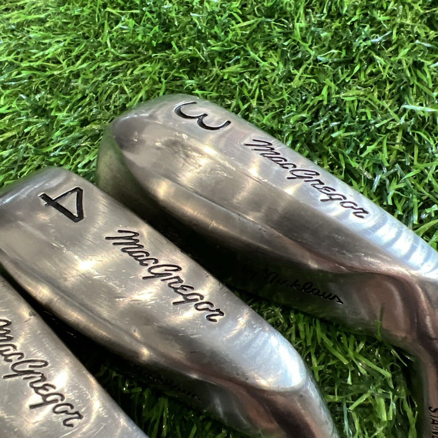 MACGREGOR TOUR CLASSIC BY NICKLAUS IRONS 3-9, PW - MAC MULTISTEP STEEL - S Flex