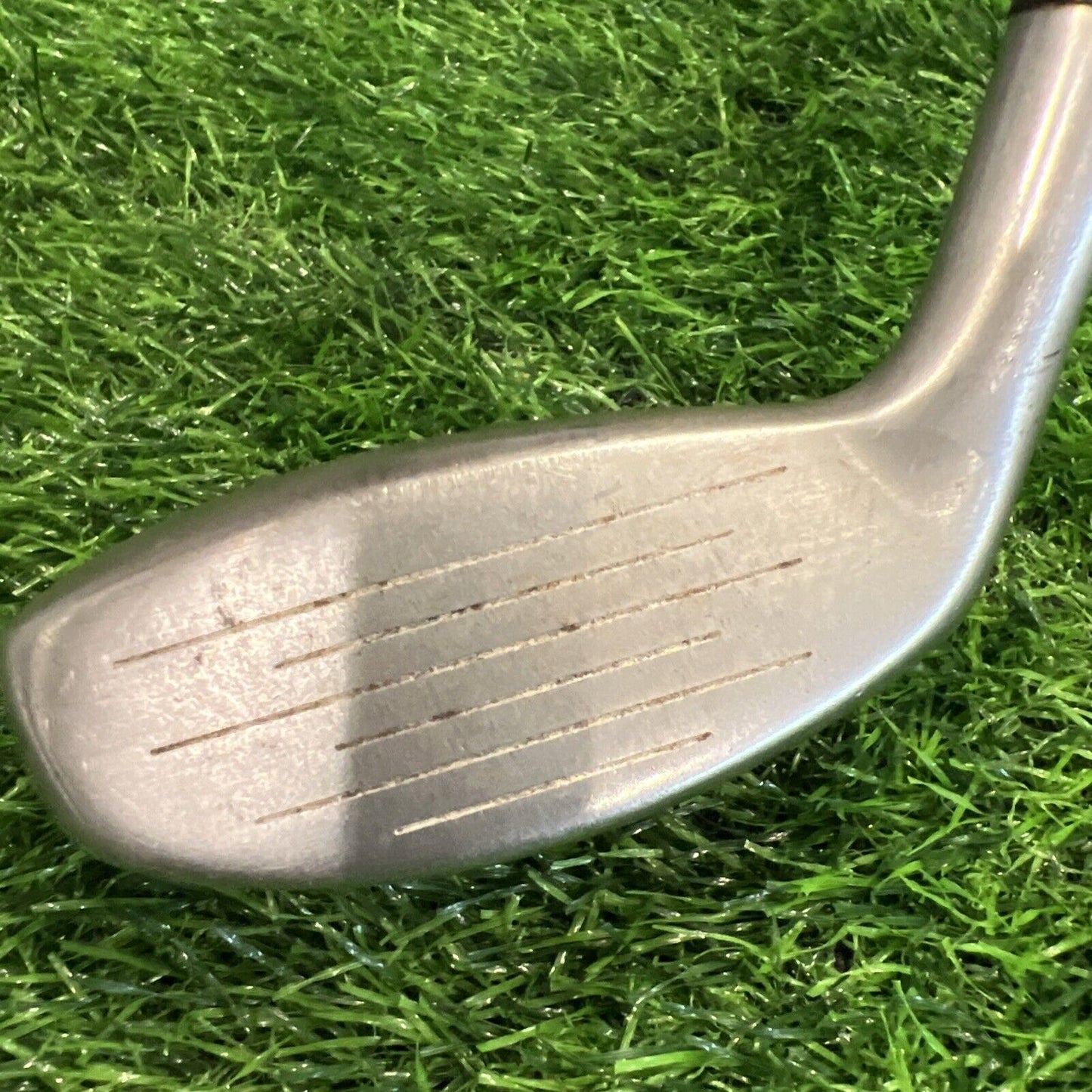 TAYLORMADE RESCUE MID 3 HYBRID 19 DEGREE REG FLEX SHAFT GOLF CLUB RH (H151)